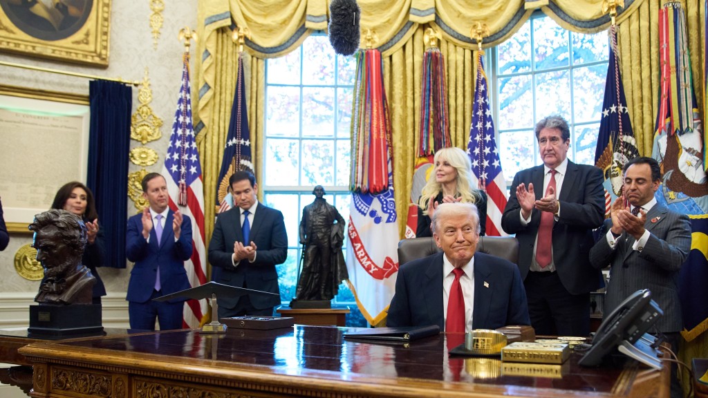 特朗普政府擬推50年期房貸。 美聯社 特朗普政府擬推50年期房貸。 美聯社