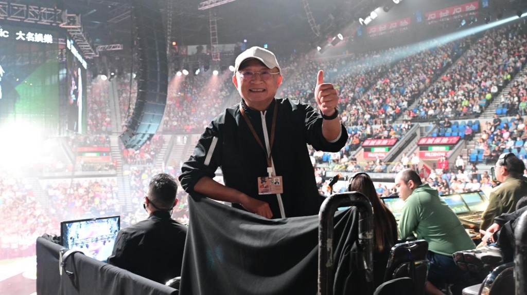 蕭潮順製作AI片賀母校民生書院百周年。