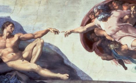 米高安哲奴（Michelangelo）名畫《創造亞堂》（Creation of Adam）。 網上圖片