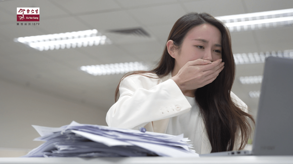 打工仔睡眠不足，自然会影响工作表现。