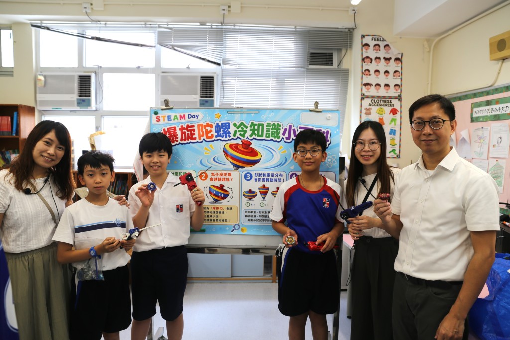 校方近年積極推動「from Me to We」的倡議，鼓勵同學由個人走向群體。（圖片來源：受訪者提供）  