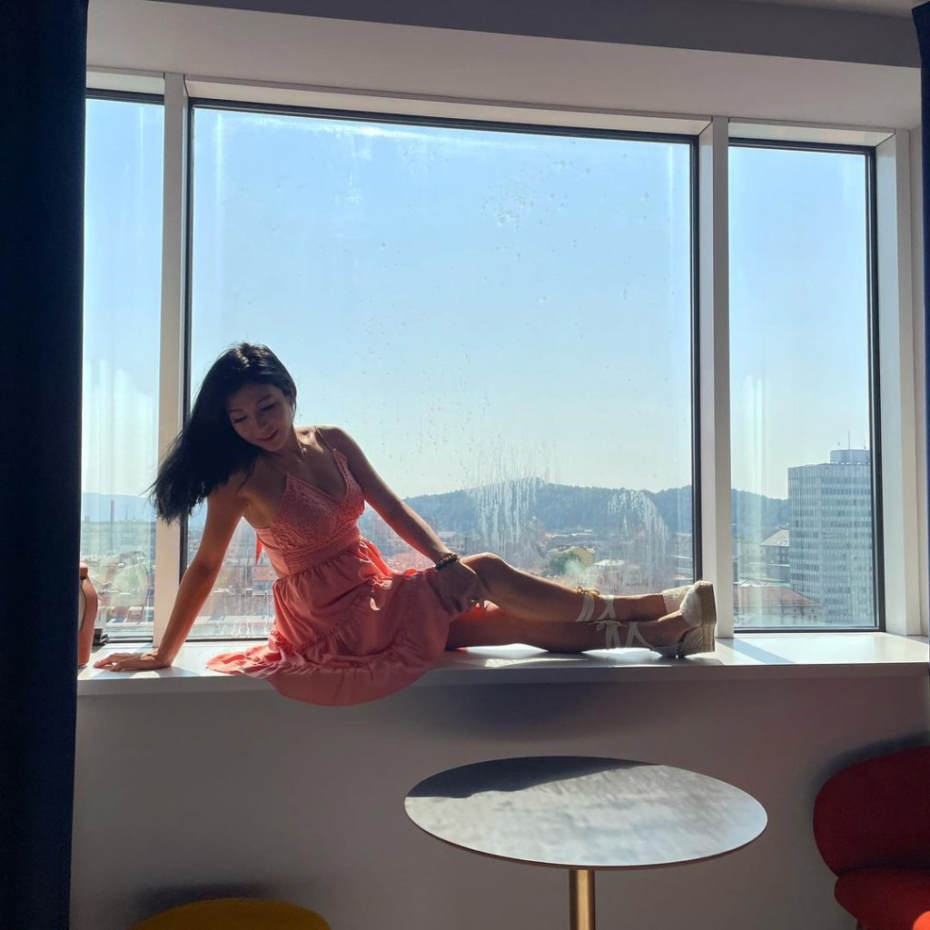 陳偉琪讚從酒店望出去的景觀令人驚嘆。
