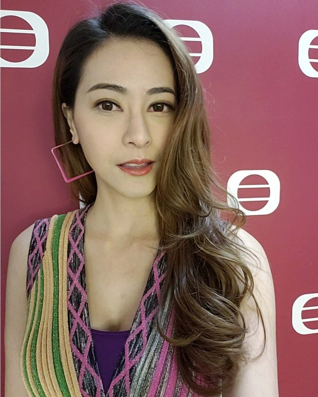 劉芷希2019年與邵氏簽約成於旗下演員。