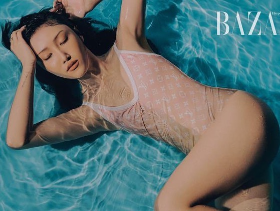 S形身材。(來源:Harper's Bazaar)