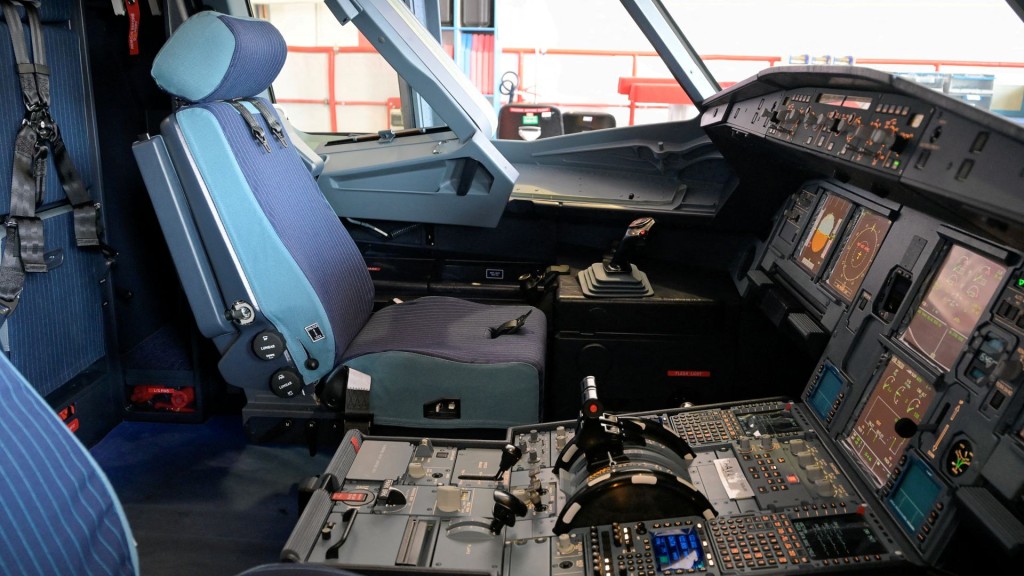 空中巴士A321駕駛艙。 路透社