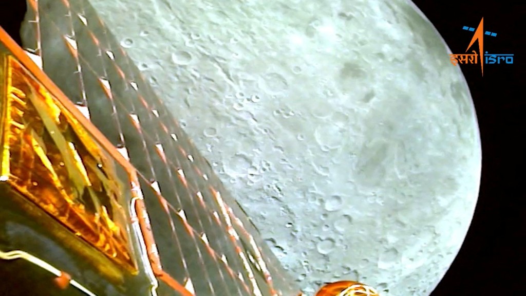 印度月船3號成功在月球軟着陸。路透社