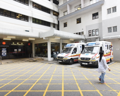 婦人清醒被送往瑪麗醫院治理。資料圖片