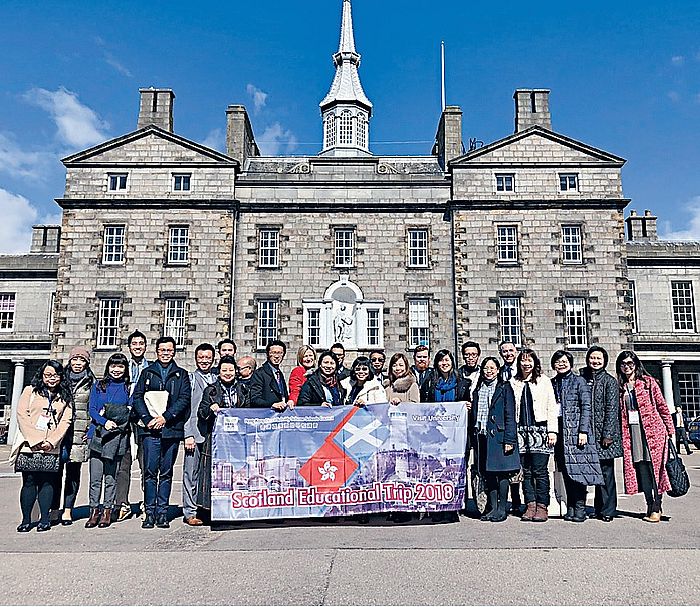 香港直接資助學校議會成立二十年,過往常出外考察。