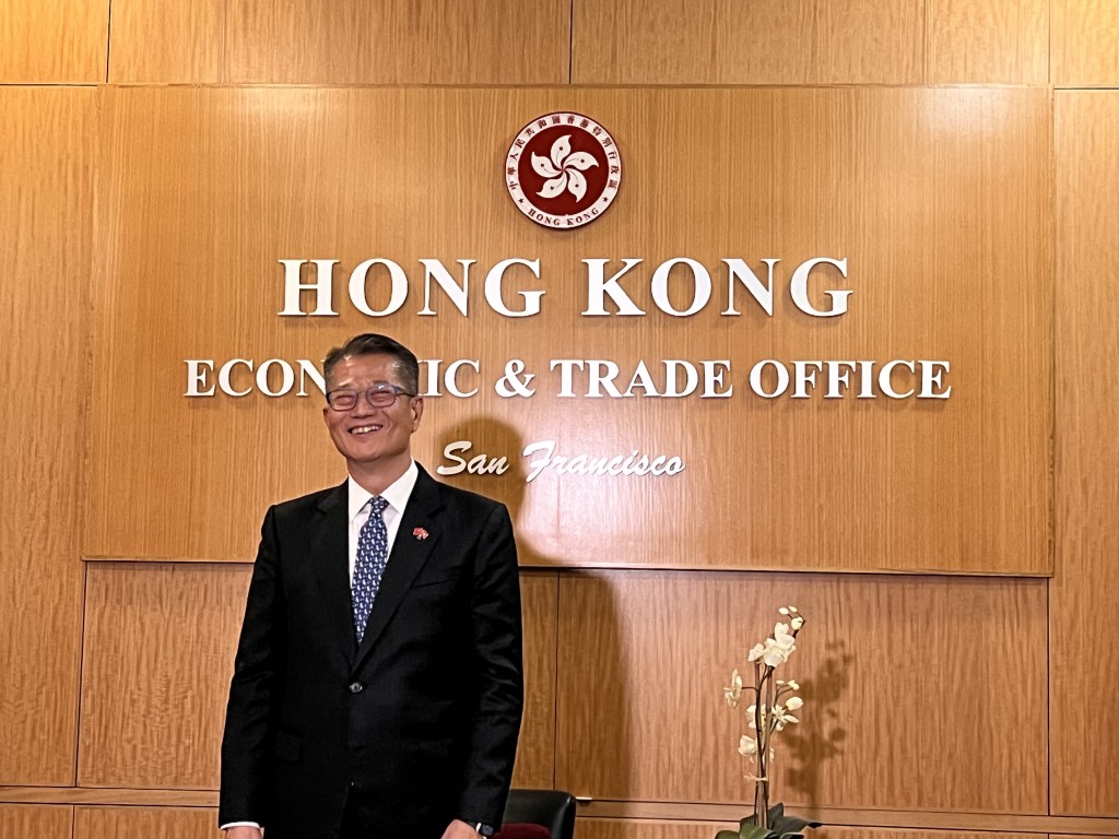 陈茂波亦称，今次来到三藩市是借机会向APEC各经济体，介绍香港的新机遇、新优势。郭咏欣摄