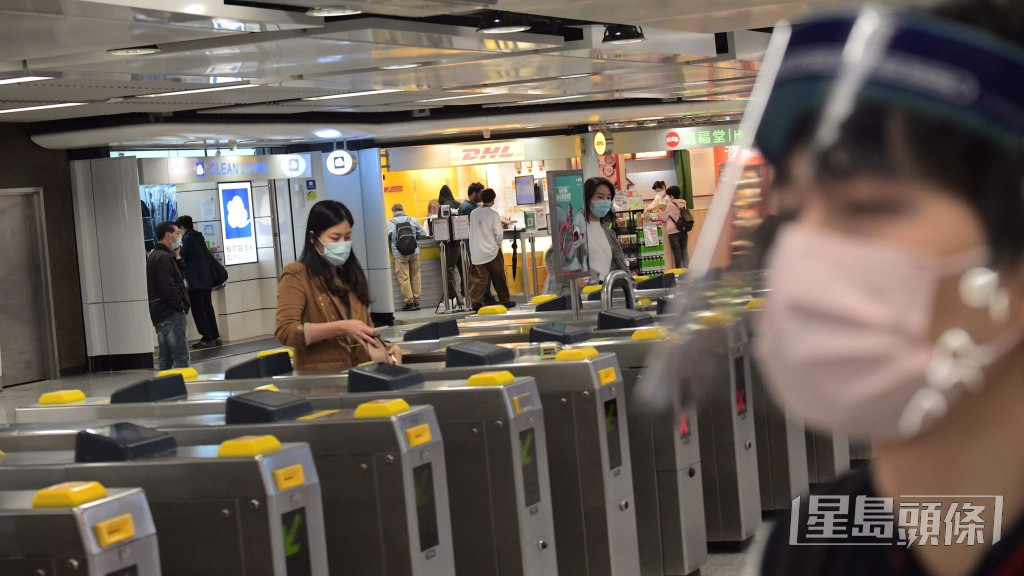 港鐵今明兩日再推「感謝日」,半價搭車包括跨境線。資料圖片