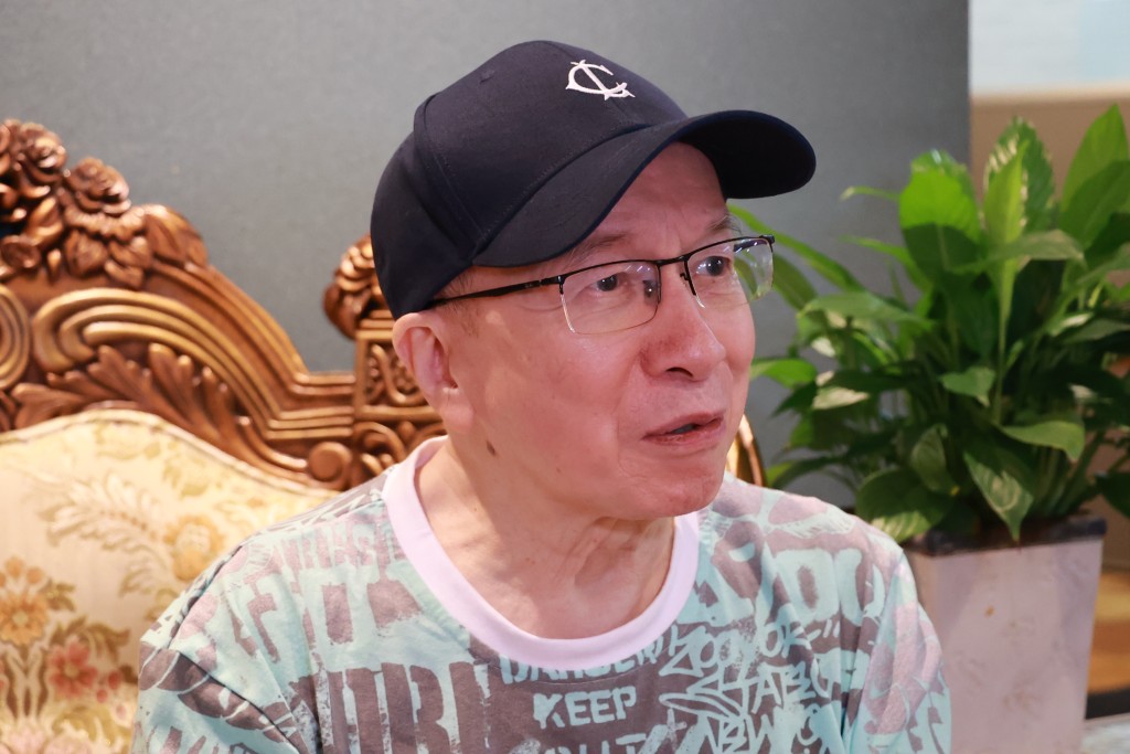 Joe Junior係個開心快活人。