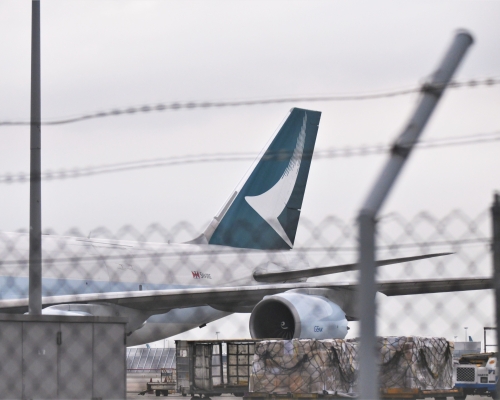 國泰一名22歲空姐確診新冠肺炎。資料圖片