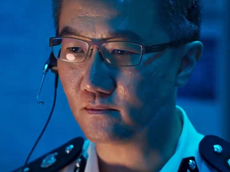 警務處副處長（行動）蕭澤頤在片中飾演指揮官。影片截圖