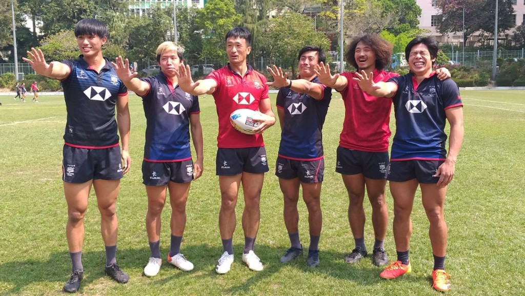 香港男子隊華將吳育丞（左起）、麥季聰、姚錦成、李卡度、郭柏雅及房傑鋒，為爭取出戰香港七欖賽做好準備。陸永鴻攝