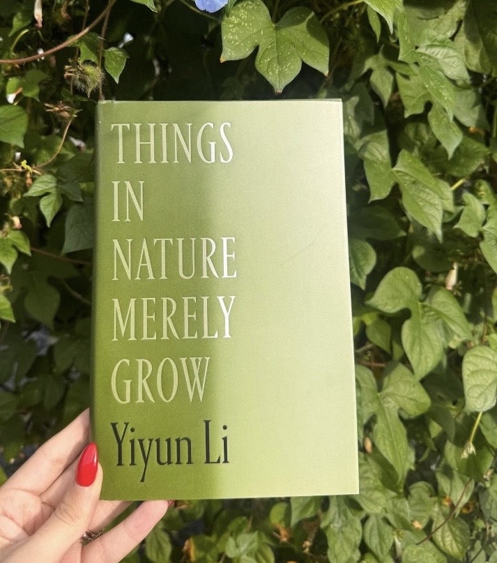 李翊雲普立茲獎回憶錄獎得獎作品《自然萬物只是生長》（Things in Nature Merely Grow）。IG@fsgbooks 