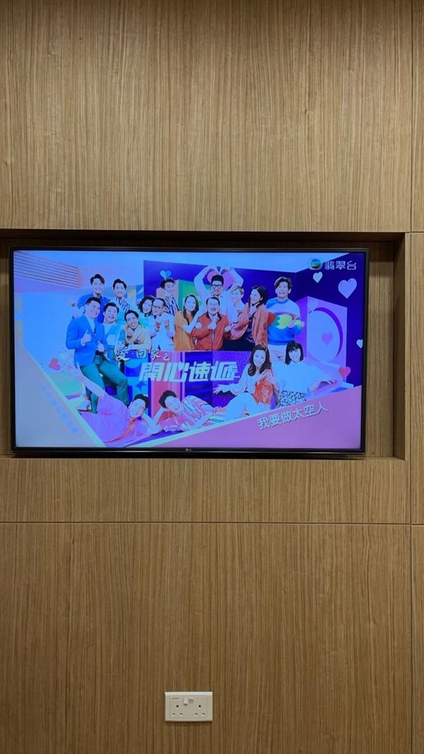 呂慧儀住院期間,仍有精神看書,以及收看《愛.回家》。