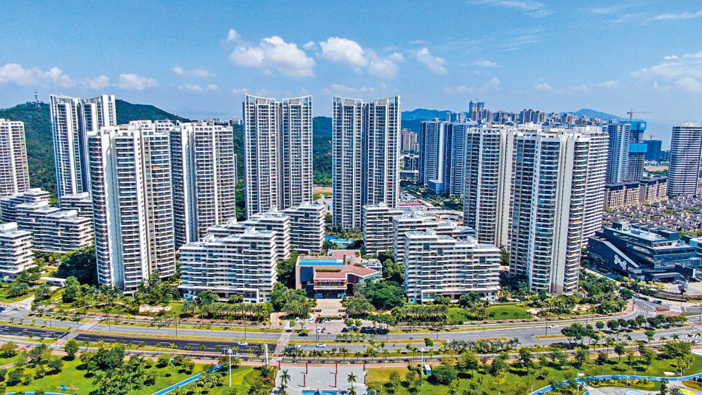 大灣區9個內地城市放鬆樓市調控，受農曆新年及疫情雙重打擊，首季一手成交量仍按季大跌近4成。