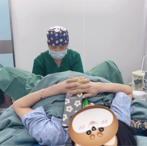 內地女性私密部位整型需求中，以小陰唇整形排第一位。小紅書@周芬︱專注女私