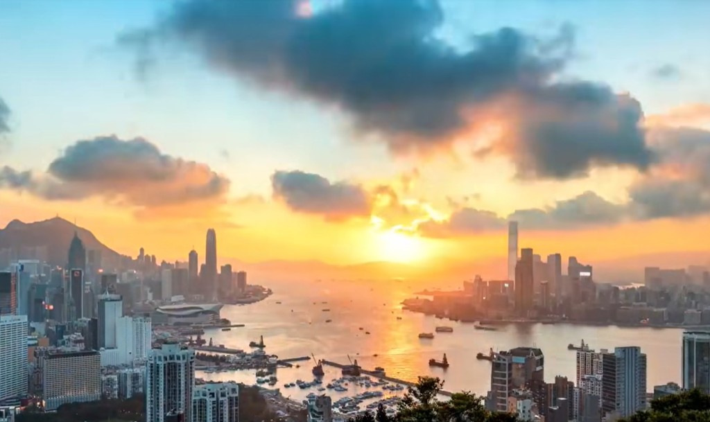 林世雄指香港作為細小、開放型經濟體，港口活動表現難免容易受外圍環境及全球經濟及地緣政治等因素所影響。林世雄網誌