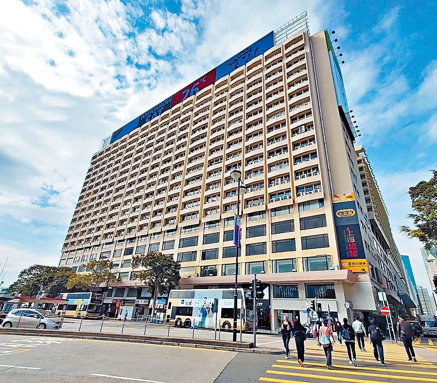 自從落實通關後，盧華旗下星光行連錄3宗買賣。