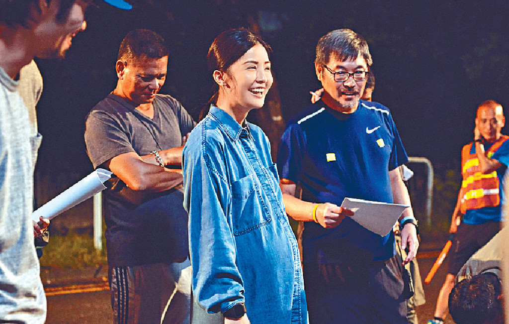 ■片中的阿Sa是大肚女幹探。 ■片中的阿Sa是大肚女幹探。