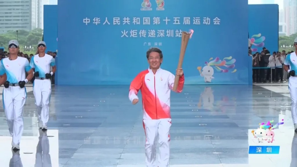 薛其坤是國際著名實驗物理學家。 薛其坤是國際著名實驗物理學家。