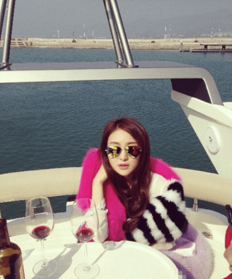 郭美美以炫富而被人認識。微博@郭美美Baby