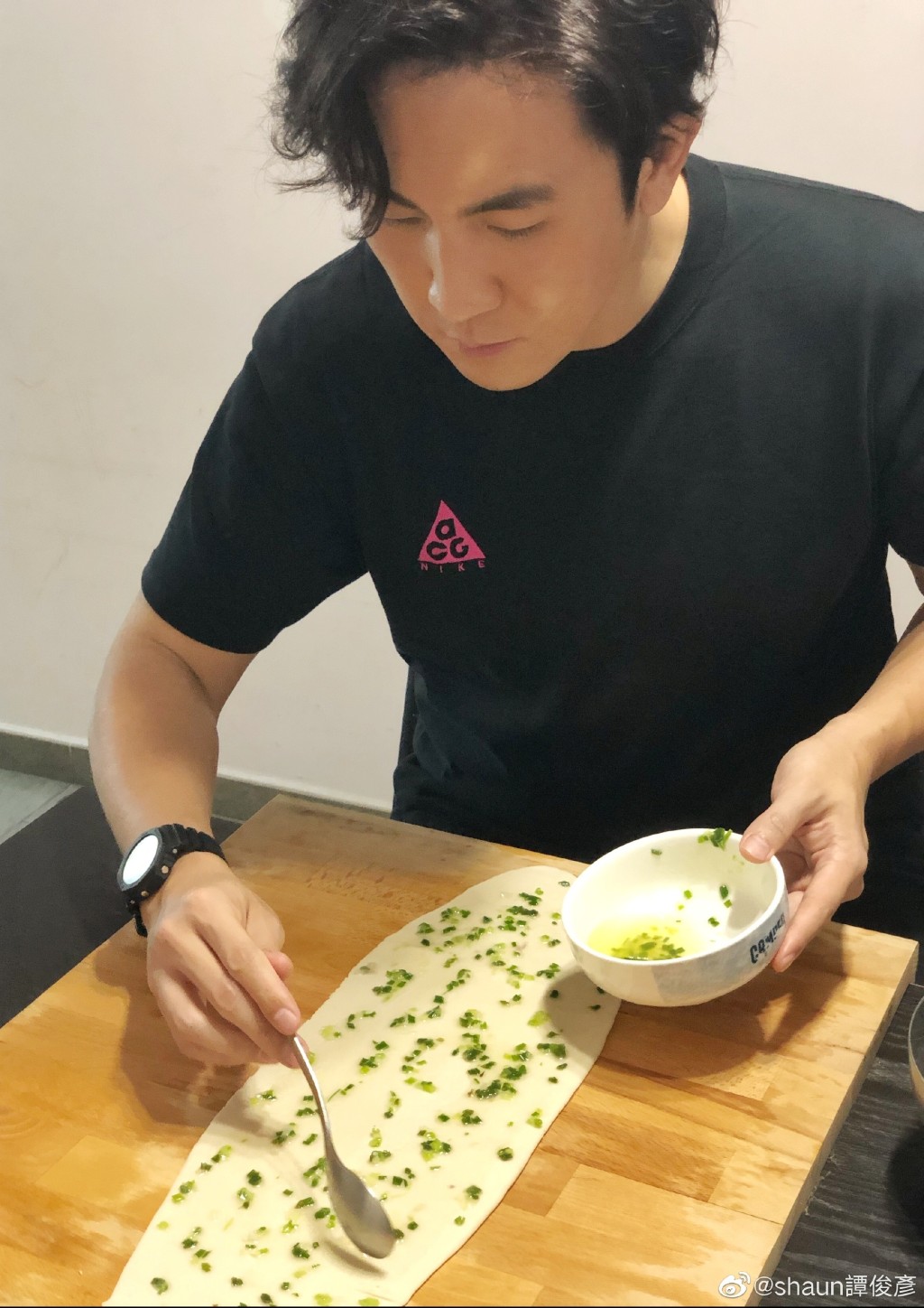 呢排趁有時間，Shaun仲會親自下廚。