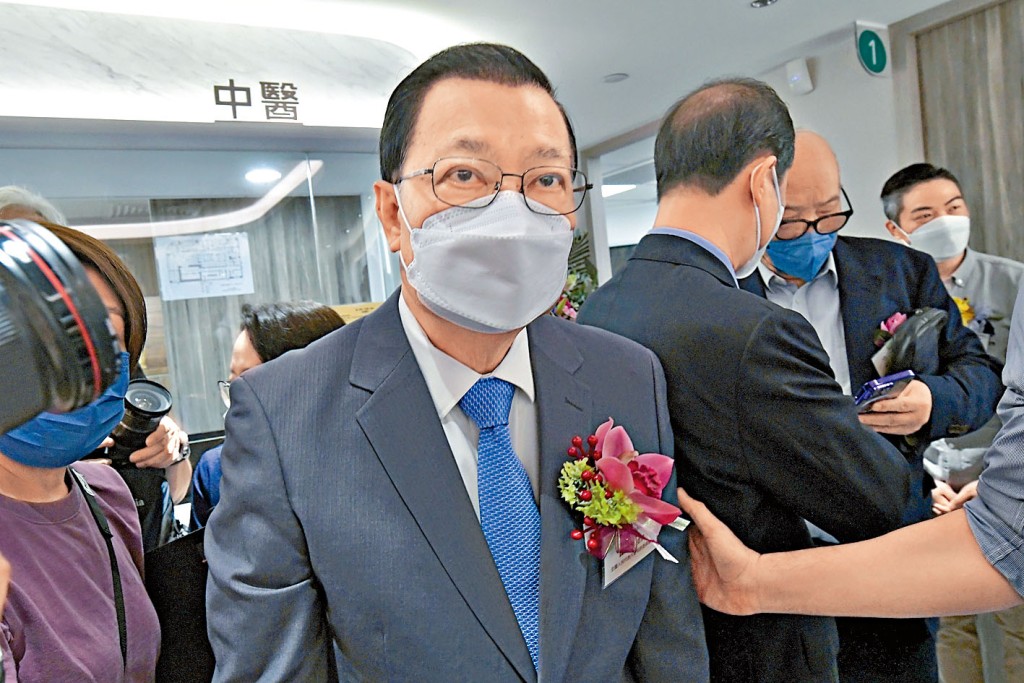 譚耀宗認為,容許外籍大律師參與《香港國安法》的案件並不適合。
