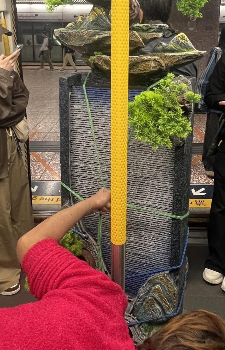 facebook截圖（資料來源：Din Dong＠facebook群組「香港交通及突發事故報料區」）