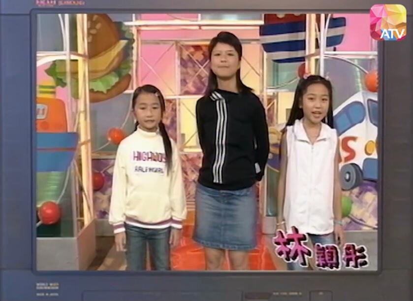 Bella自小愛表演。