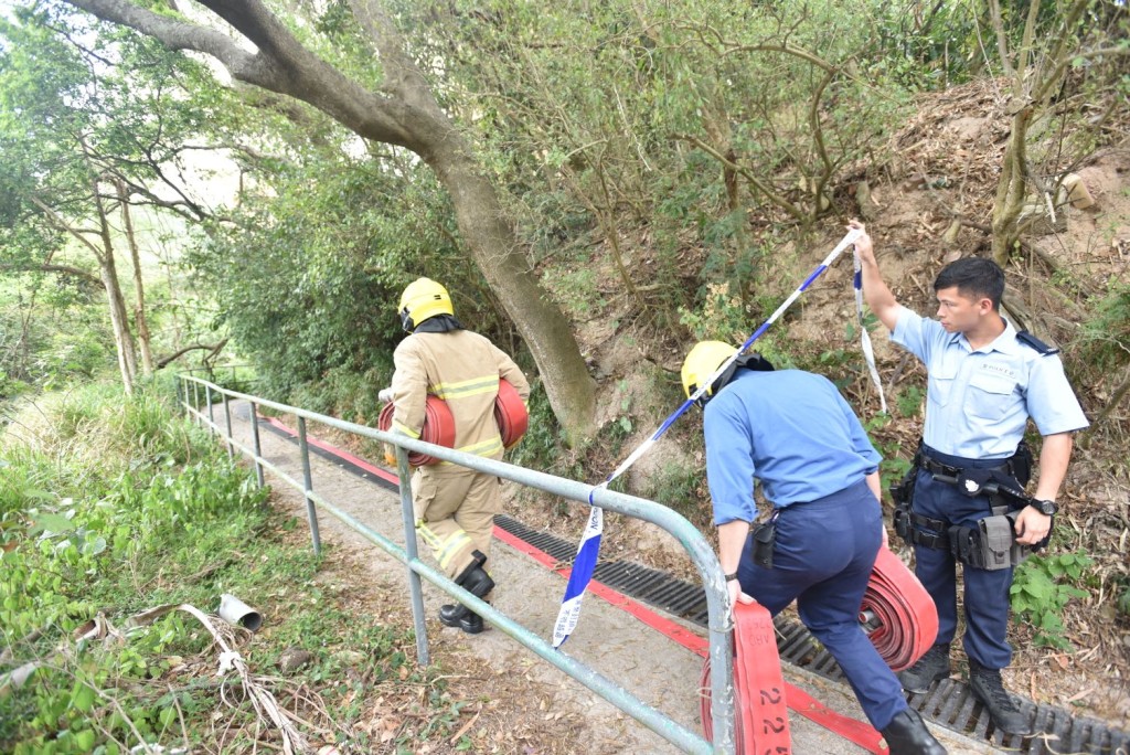 跑馬地黃泥涌峽道發現懷疑戰時手榴彈