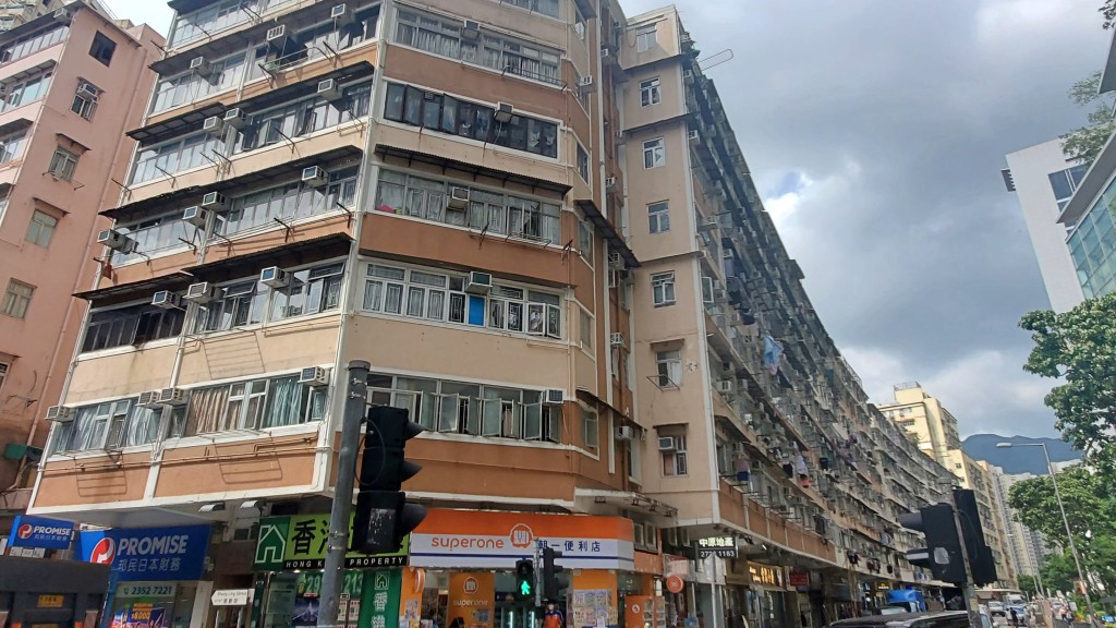 安福大樓發現屍體。