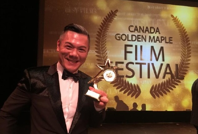 彭皓锋在2017年凭《破冰》，夺《加拿大金枫叶国际电影节》网络电影组别“最佳男主角”。