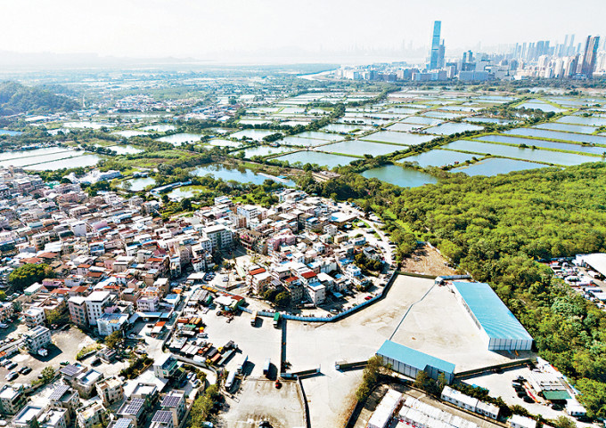 林健鋒指勾地賣地可同時執行。資料圖片