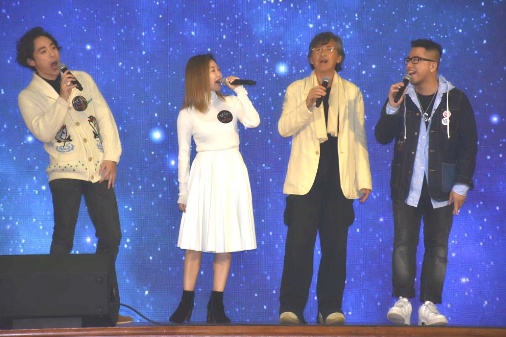 林德信、胡琳、小肥、阿Lam更即場獻唱經典歌《三人行》