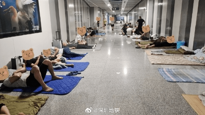 深圳市652個應急避難場所全部開放。