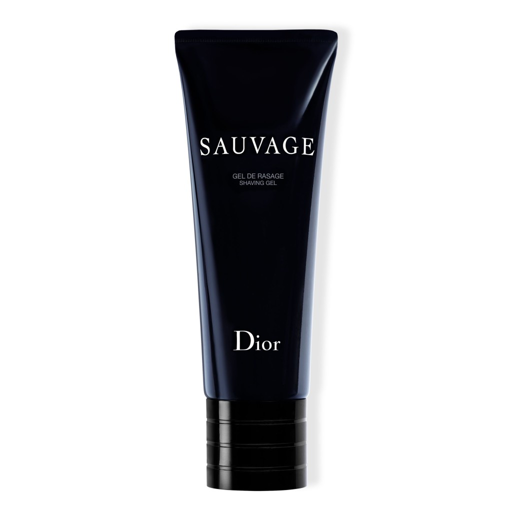 透明質感的Dior SAUVAGE剃鬚啫喱，注入仙人掌萃取，能保護肌膚免受剃鬚時的微細割傷及不適的刺激。