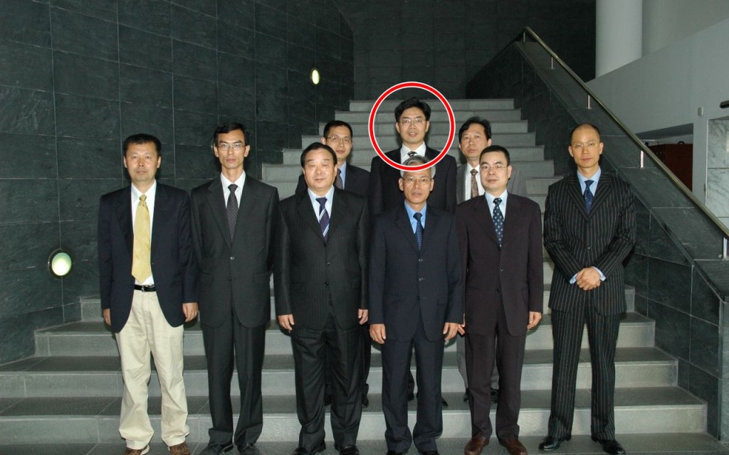 肖学军(后排红圈)曾陪同乔晓阳(前排左三)到访澳门。