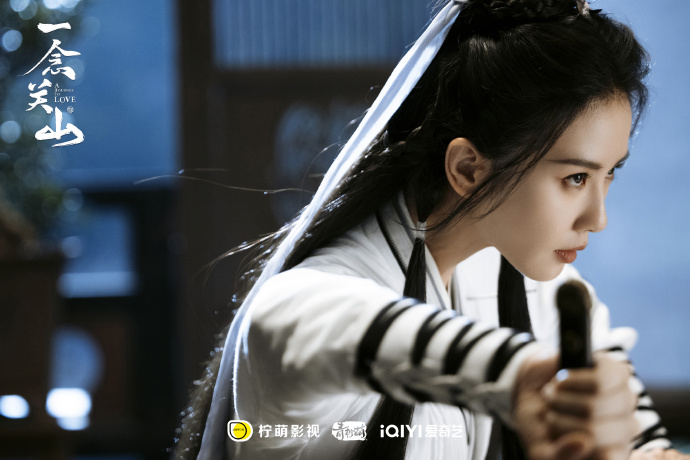 劉詩詩在《一念關山》中扮演美女刺客「任如意」。