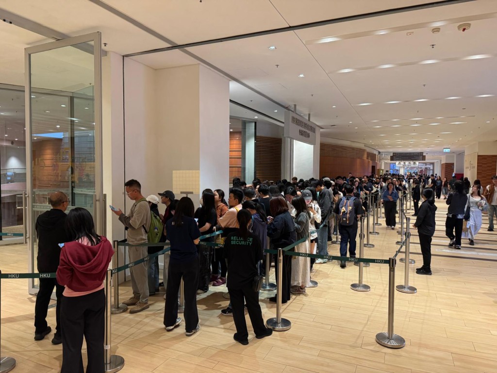 现场非常墟冚! 现场非常墟冚!