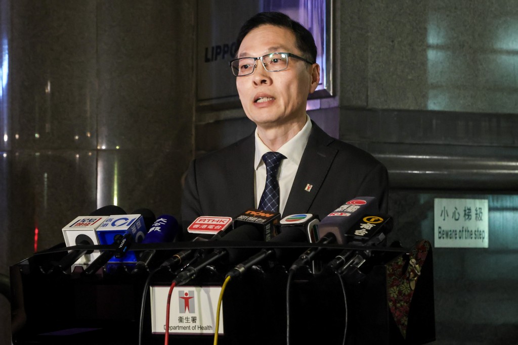 衞生署助理署長(藥物)陳凌峯指出,已搜查超過13個地方,搜獲50多支未經註冊的藥品。何家豪攝 衞生署助理署長(藥物)陳凌峯指出,已搜查超過13個地方,搜獲50多支未經註冊的藥品。何家豪攝