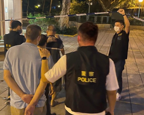 行動中,警方拘捕4名男子。警方圖片
