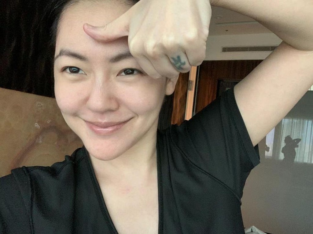 汪小菲稱小S因打了疫苗反應比較大,一直在睡覺,所以才勉強說一下讓她靜靜。