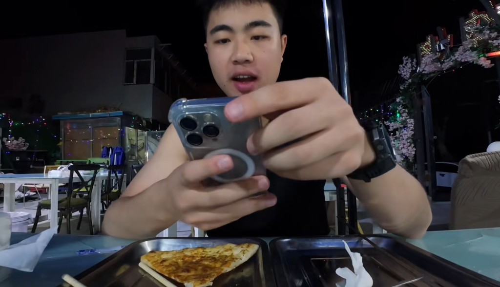 考公四连败后，向一丁到六国17城旅游散心。抖音