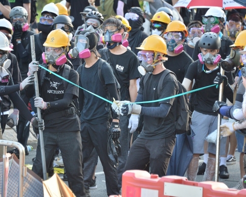 反對《逃犯條例》引發大規模示威衝突。資料圖片