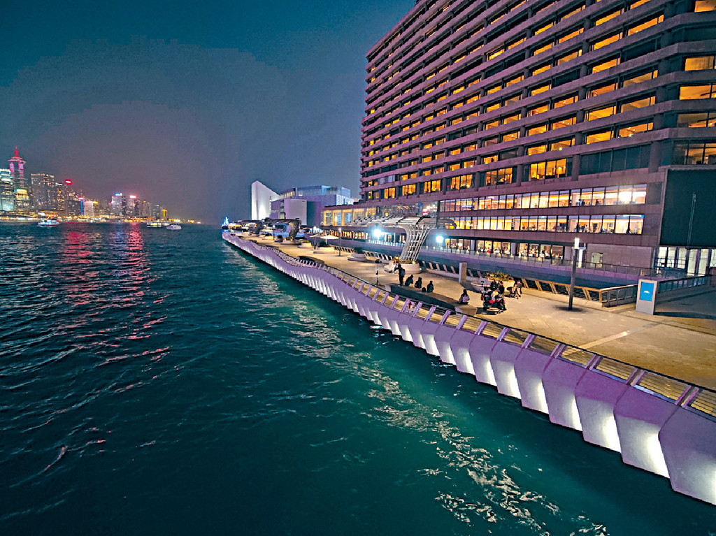 ■夜晚亮起Led灯。