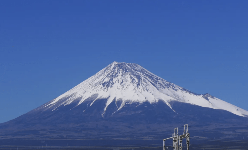 富士山驚傳台灣男遊客昏迷死亡事件。