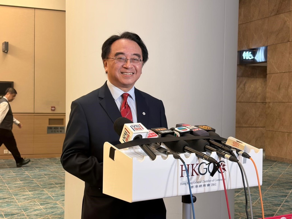 金泽培出任香港总商会新主席。