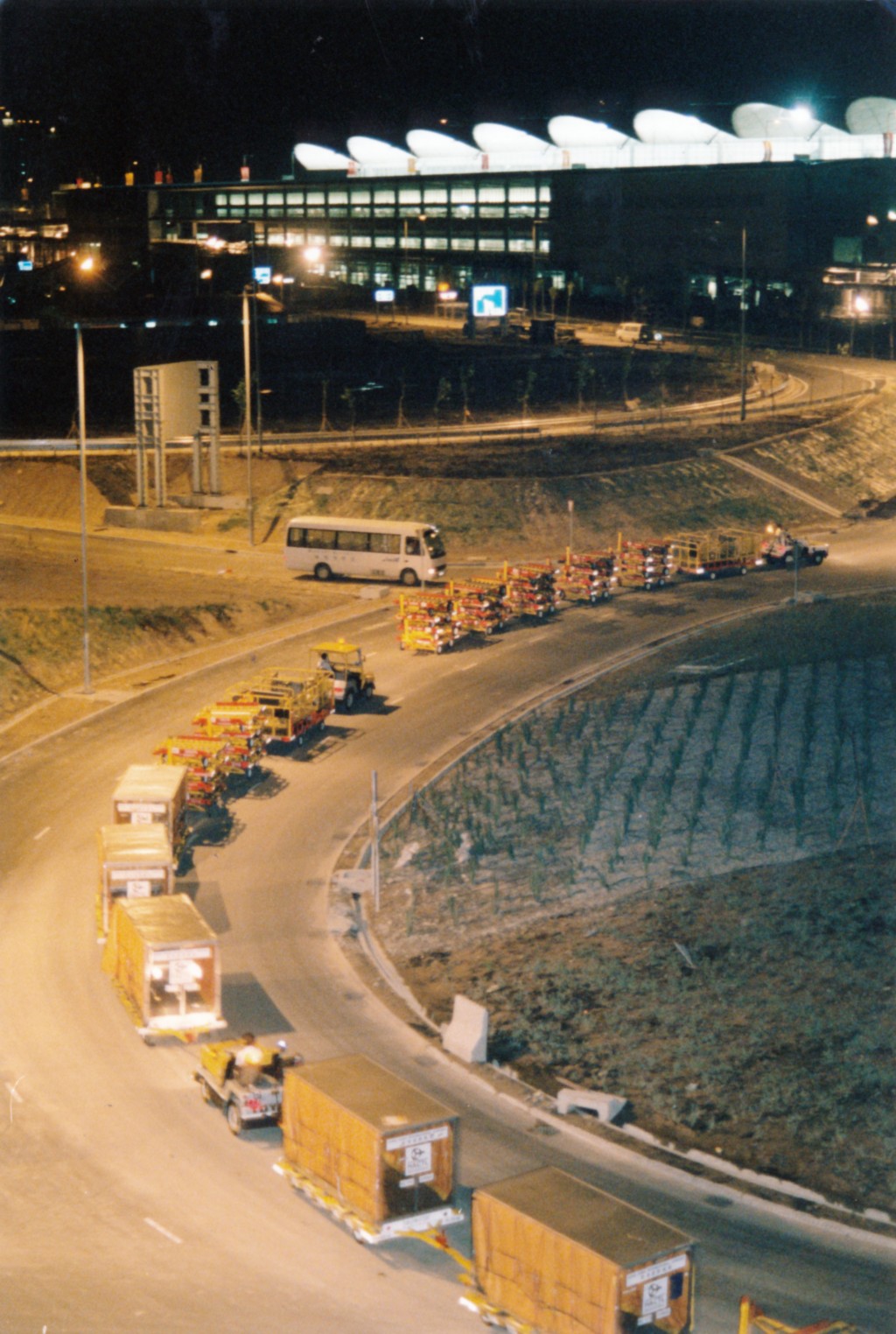 1998年7月香港旧机场搬迁、由启德机场搬往赤鱲角。资料图片